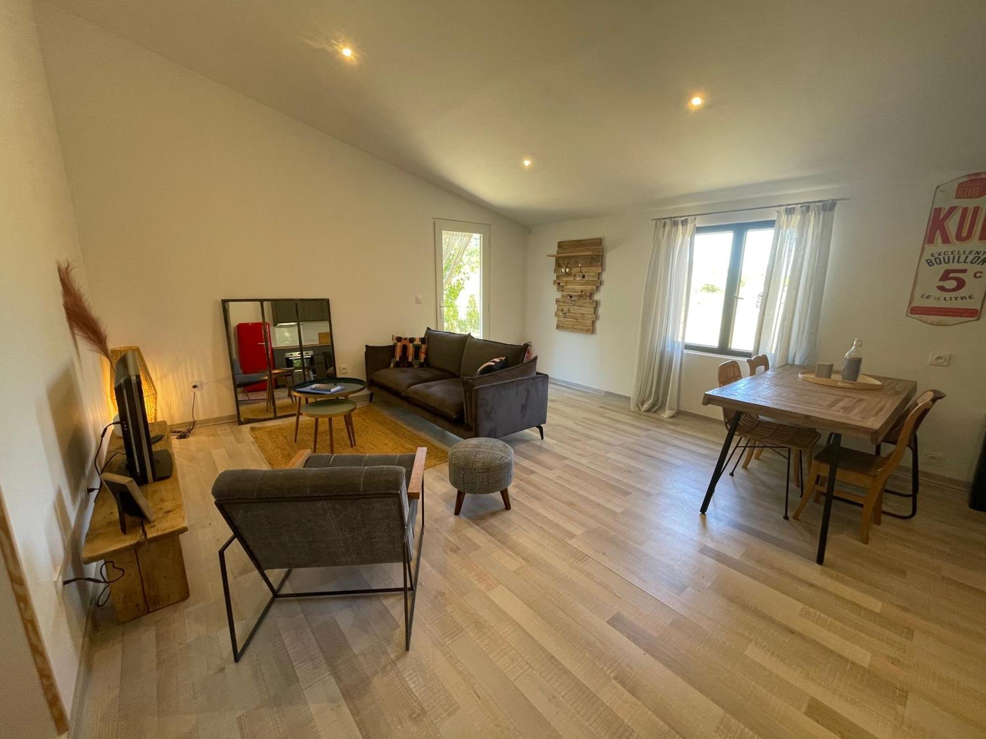 Sous Les Etoiles En Provence, Gite Les Bambous 吕尔 外观 照片