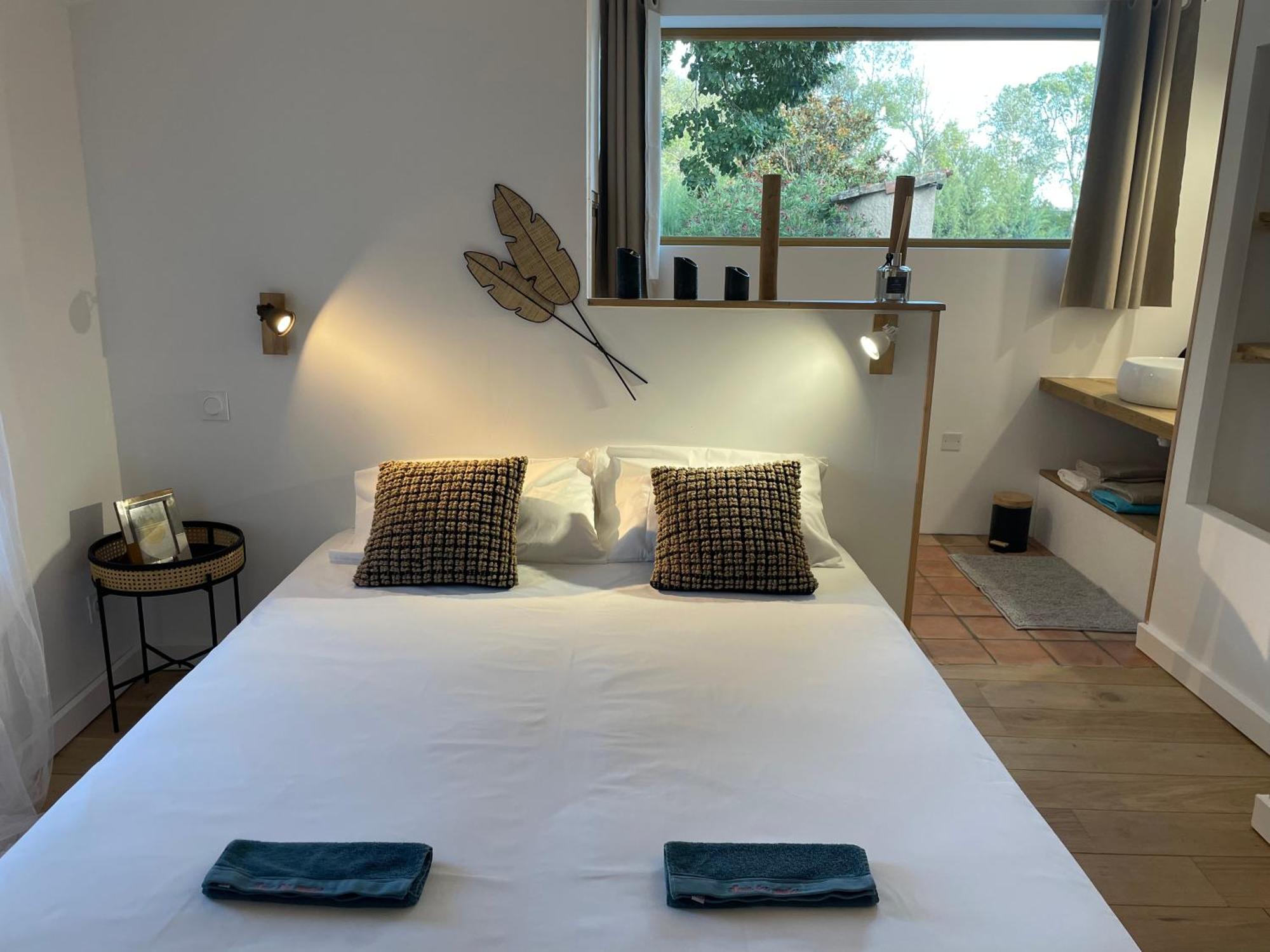 Sous Les Etoiles En Provence, Gite Les Bambous 吕尔 外观 照片